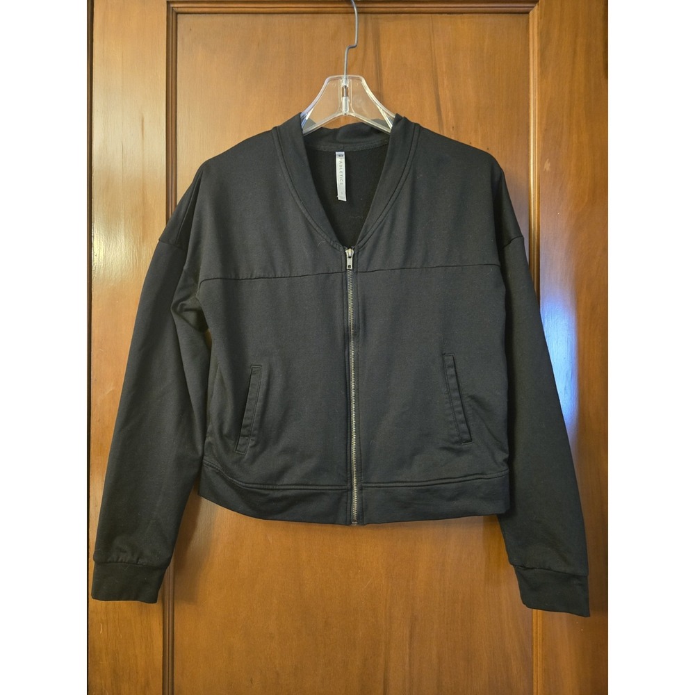 EUC Fabletics Black Attis Activewear Full Zip Cropped Bomber Jacket Size Small